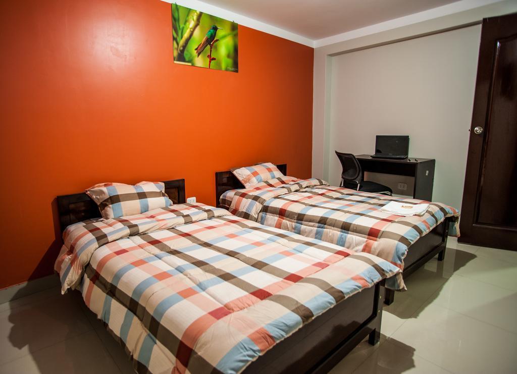 Buenas Noches Hostal Chachapoyas Exterior photo